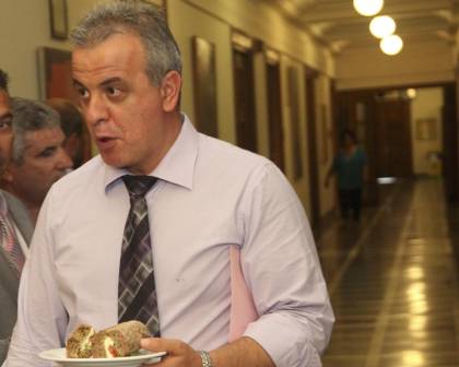 2011-09-28-i-ripsi-tou-aygou-timoreitai