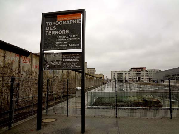 2013-01-16_02_topographie_des_terrors__36