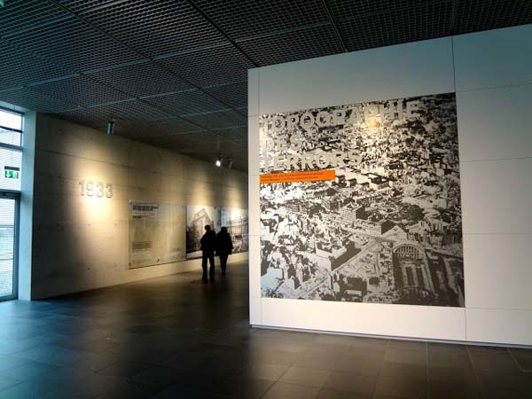 2013-01-16_06_topographie_des_terrors__37