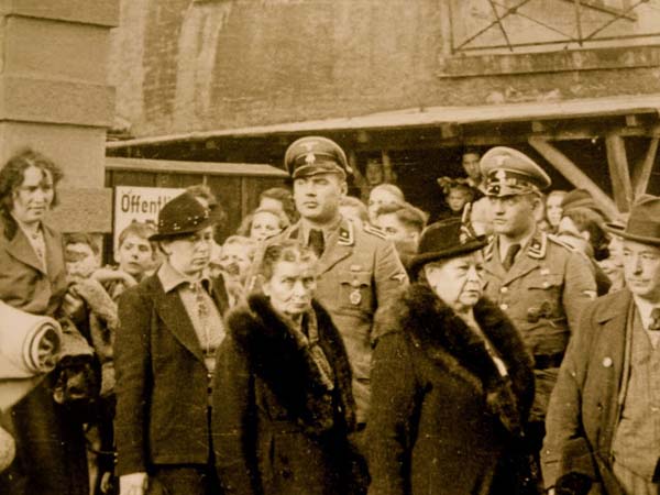 2013-01-16_11_topographie_des_terrors__18