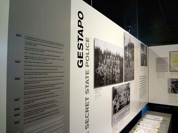 2013-01-16_22_topographie_des_terrors__17