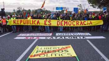 2018 10 08 02 Democracia